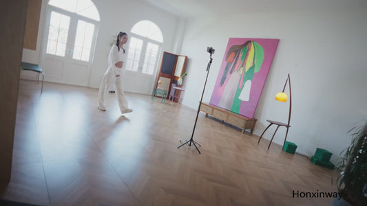 🎥 TRÍPODE C17 CON SEGUIMIENTO FACIAL